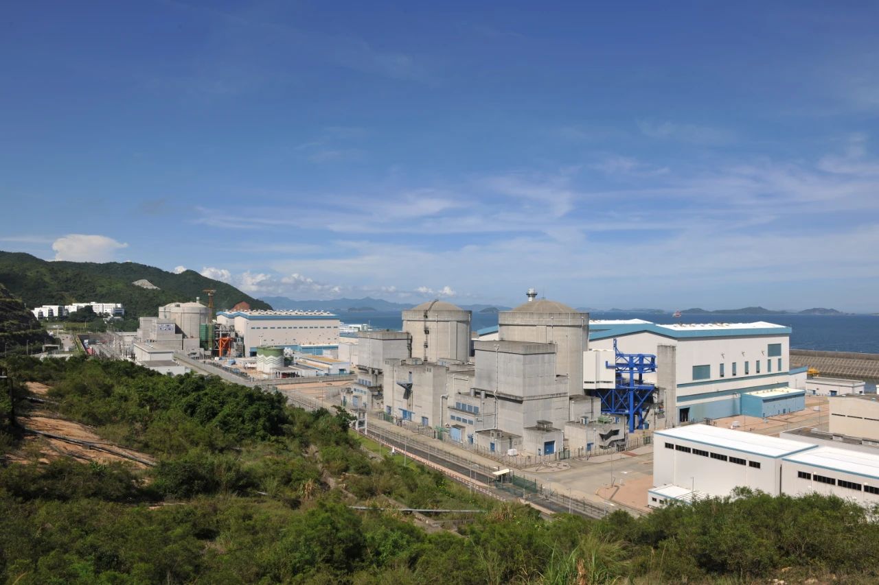 52d3a325bc324b0faae1bf322286ee18