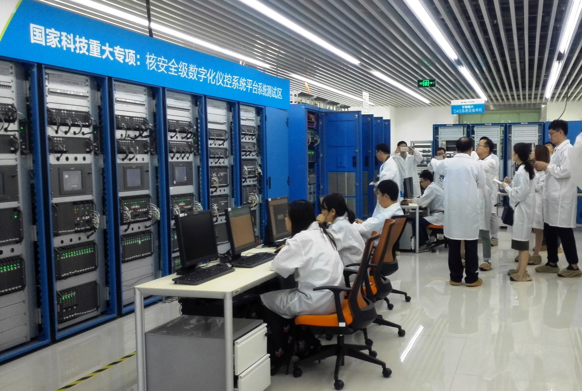 b89027d04ec94a51b06b8f92475a5098